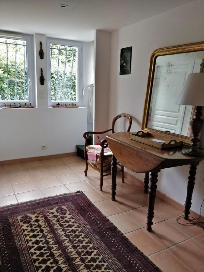 T1 Ou T2 Dans Villa Avec Jardin Proche Biarritz Anglet Exterior photo