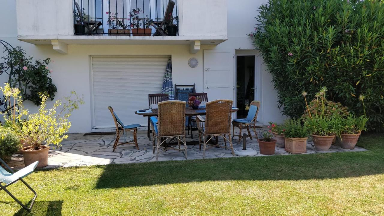 T1 Ou T2 Dans Villa Avec Jardin Proche Biarritz Anglet Exterior photo